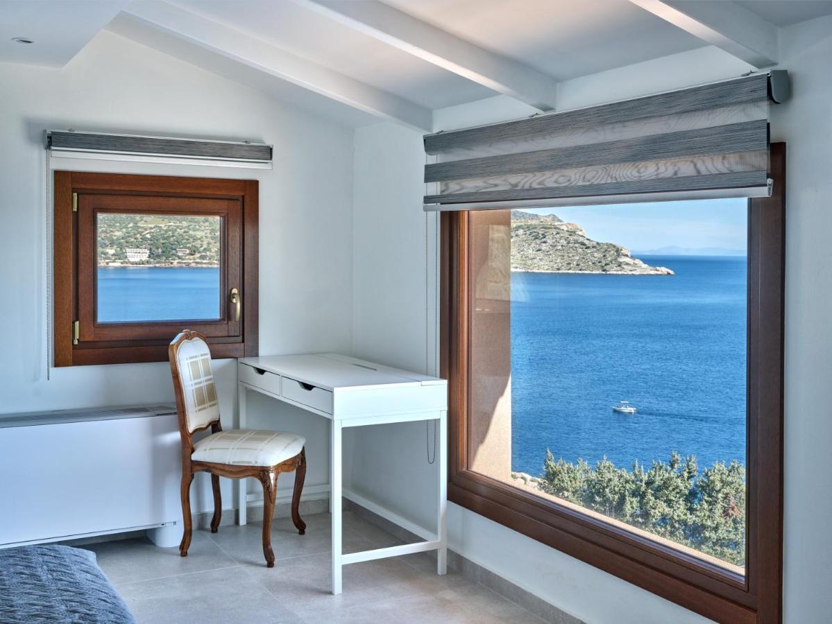 Villa Forecastle *