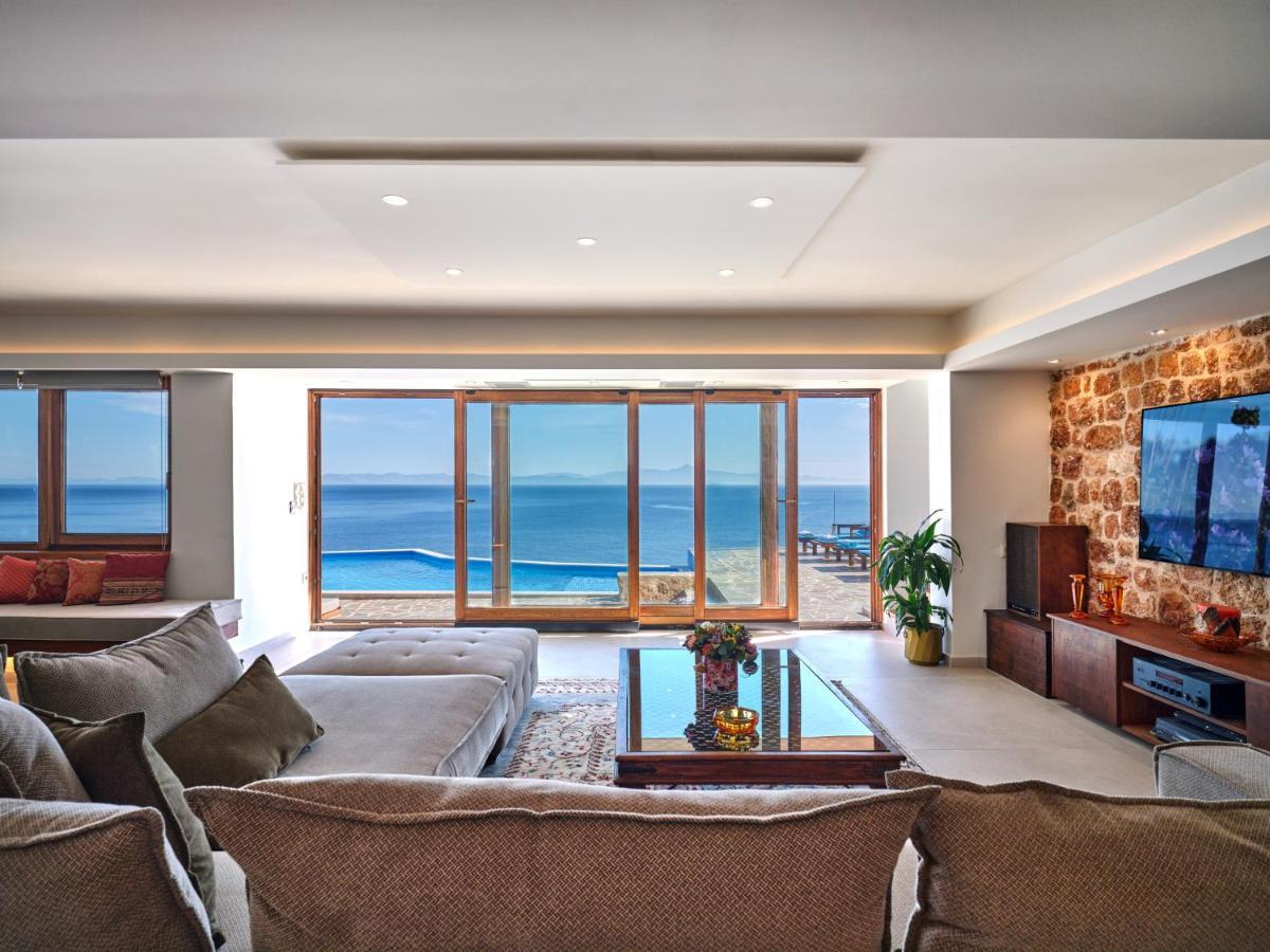 Villa Forecastle *