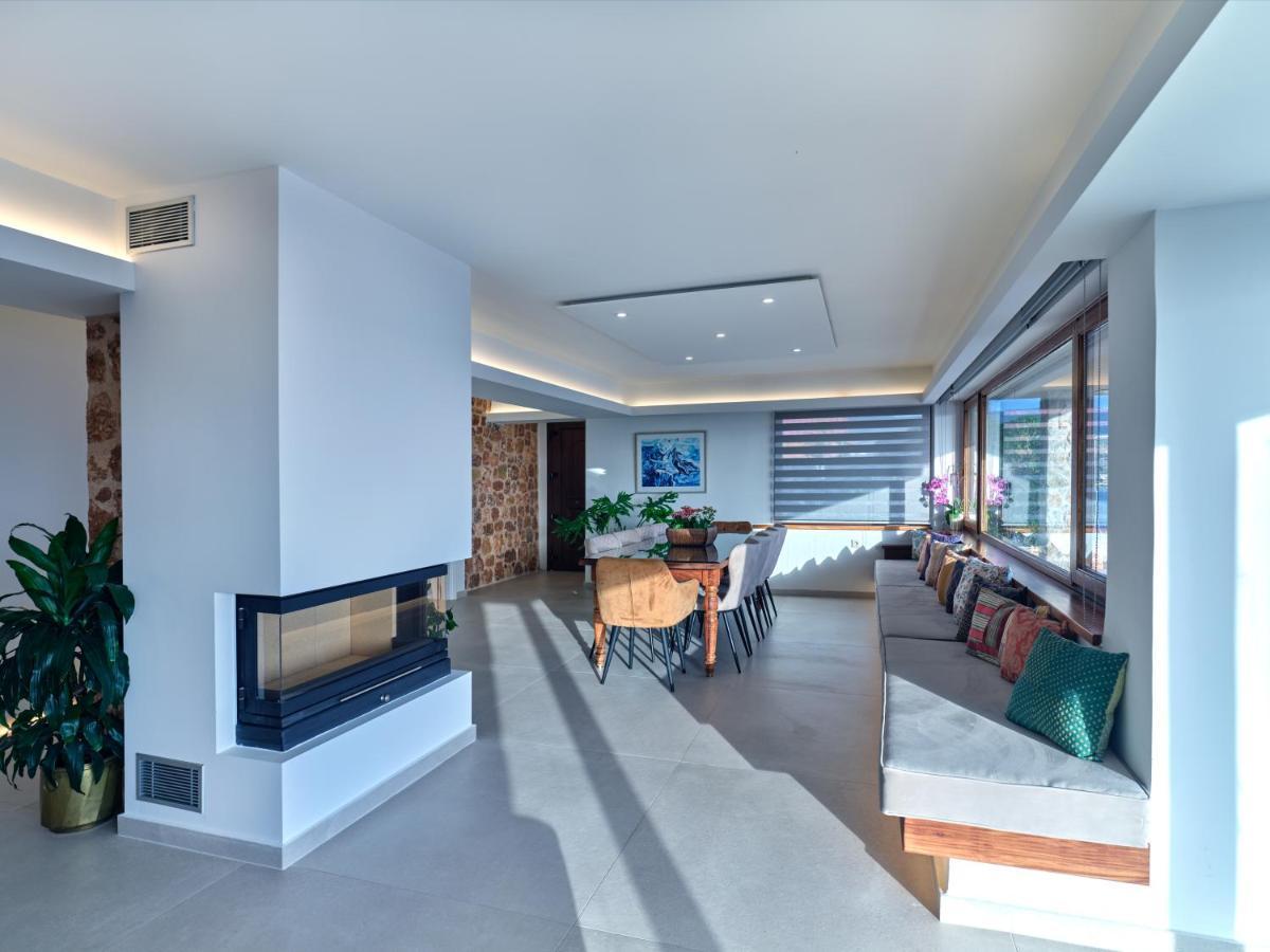 Villa Forecastle *